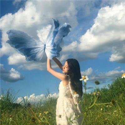 她不土，她是我妹妹